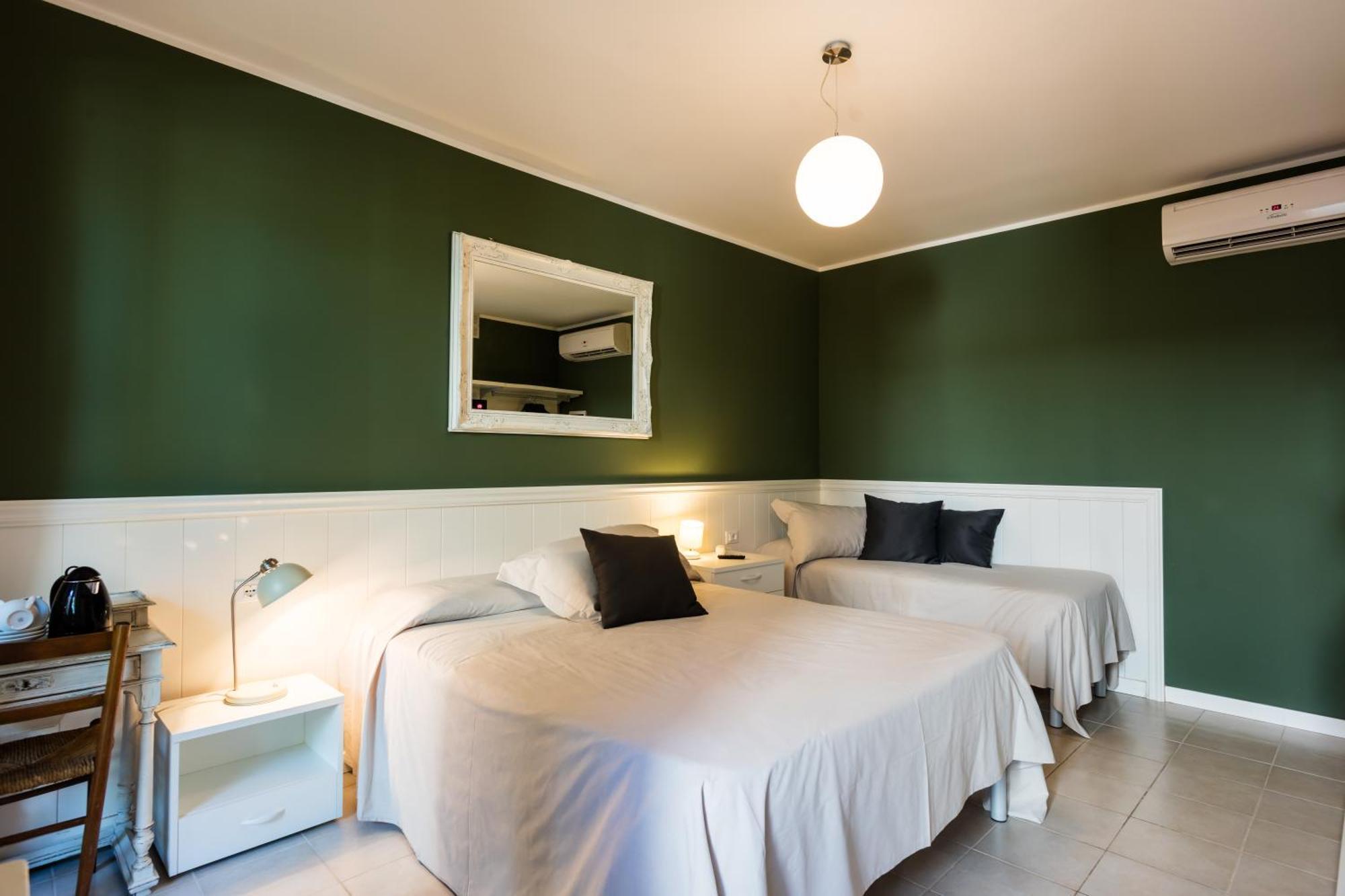Hotel Maximilian バルドリーノ 部屋 写真