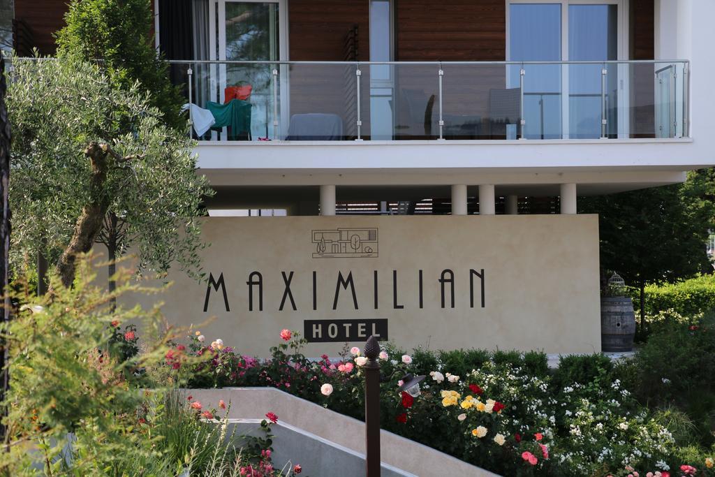 Hotel Maximilian バルドリーノ エクステリア 写真