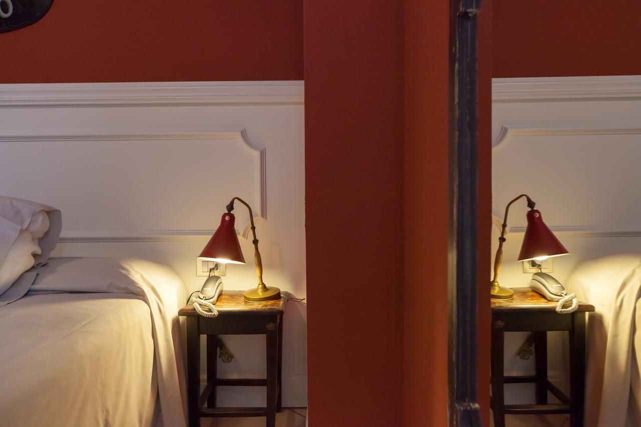 Hotel Maximilian バルドリーノ エクステリア 写真